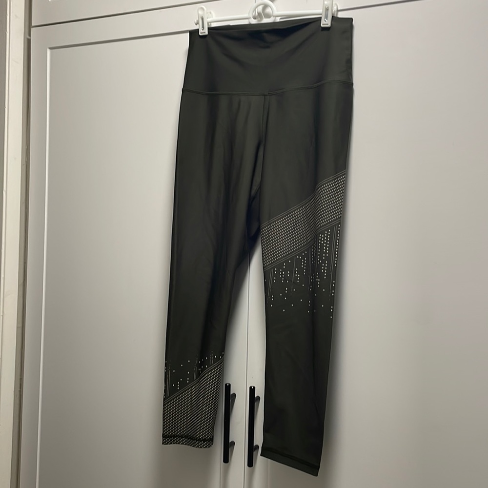 Nimble Activewear Capri Length Leggings